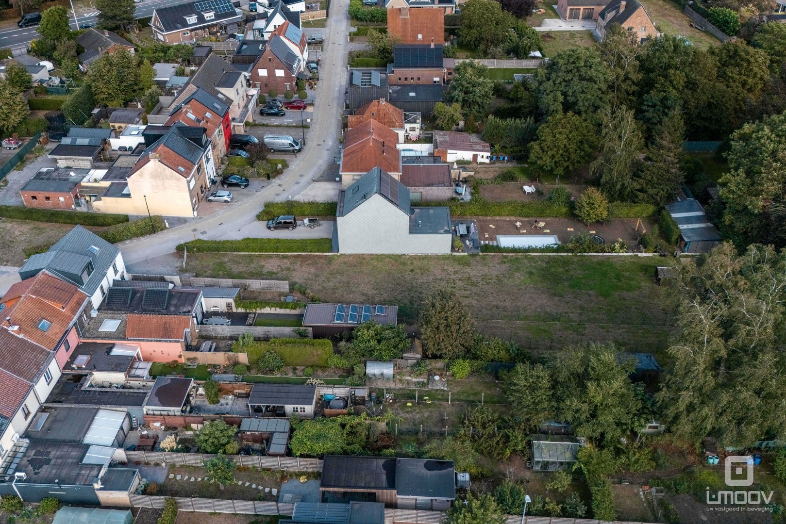 Bouwgrond (957 m²) voor halfopenbebouwing 