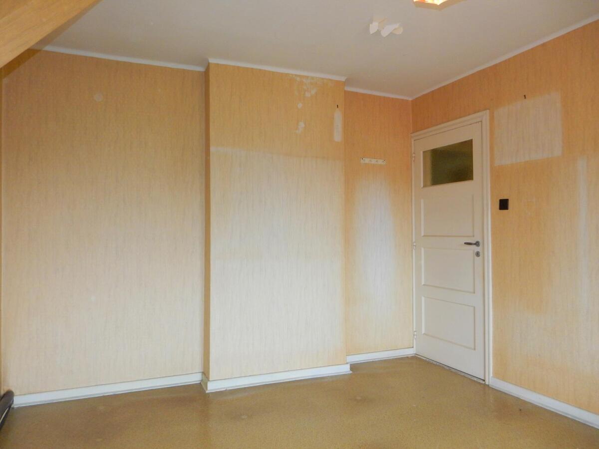 Karaktervolle halfopen woning met garage 