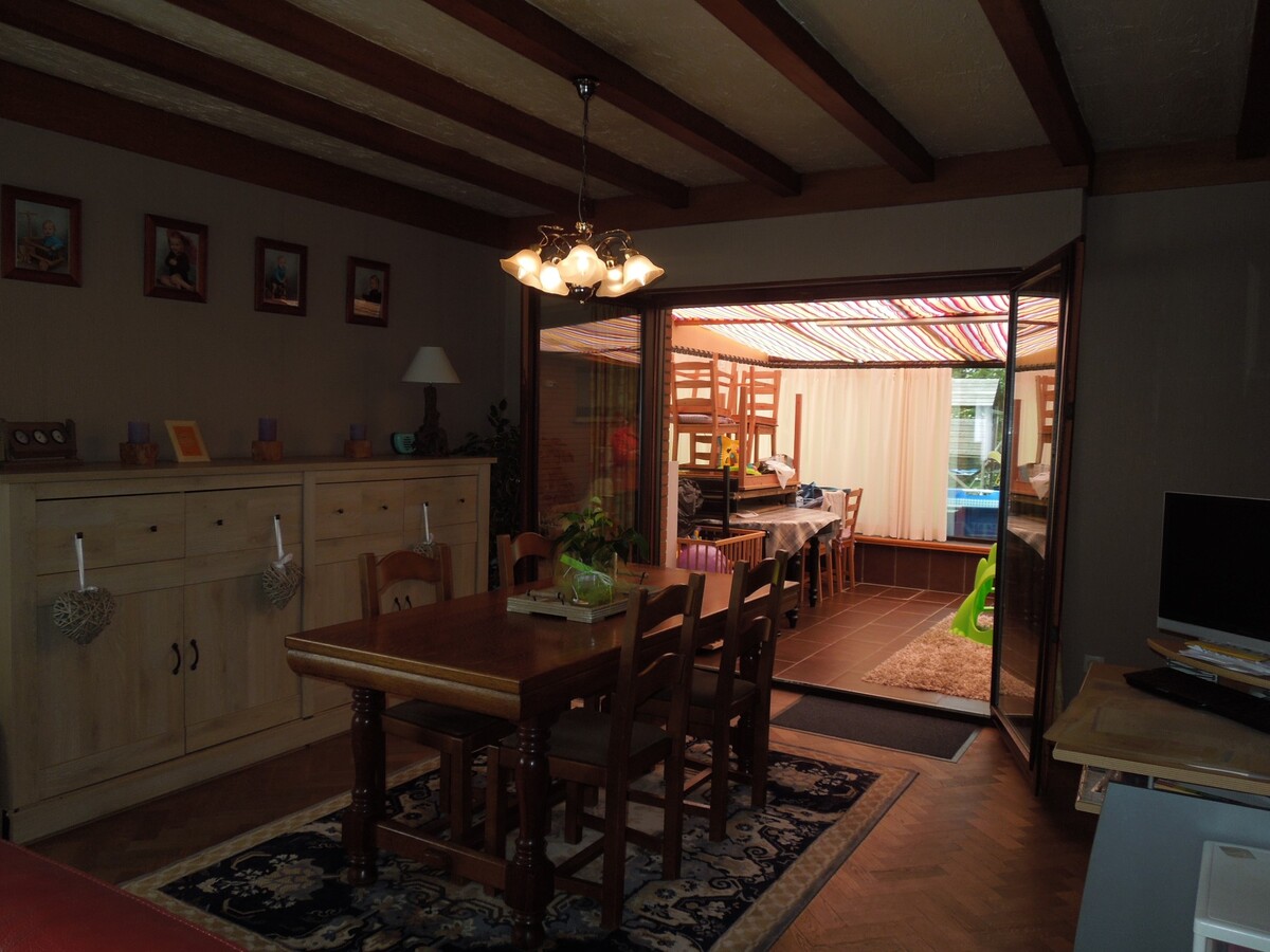 Alleenstaande woning met grote tuin 