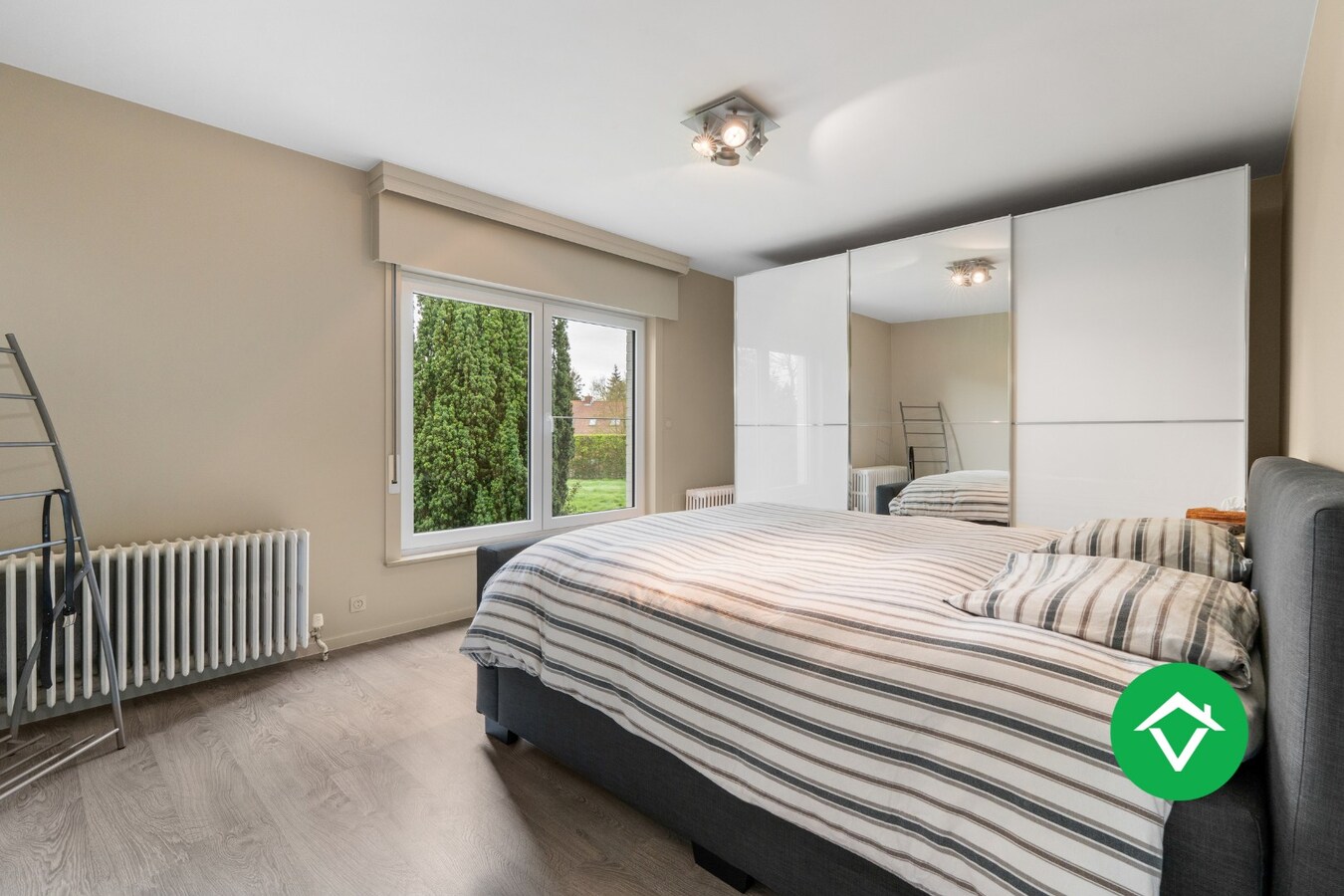 Alleenstaande woning met uitgestrekte vergezichten te Wijnendale 