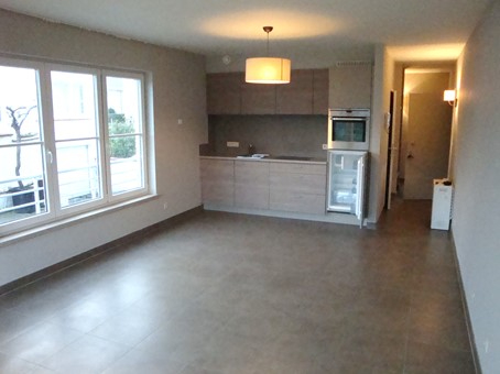 Mooi onderhouden 2 slaapkamer appartement 