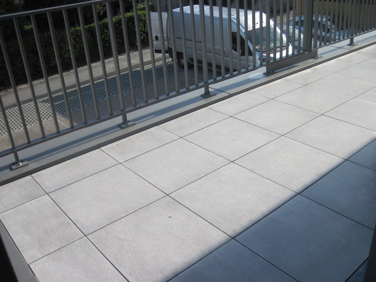 BIJZONDER ruim appartement (E-peil  