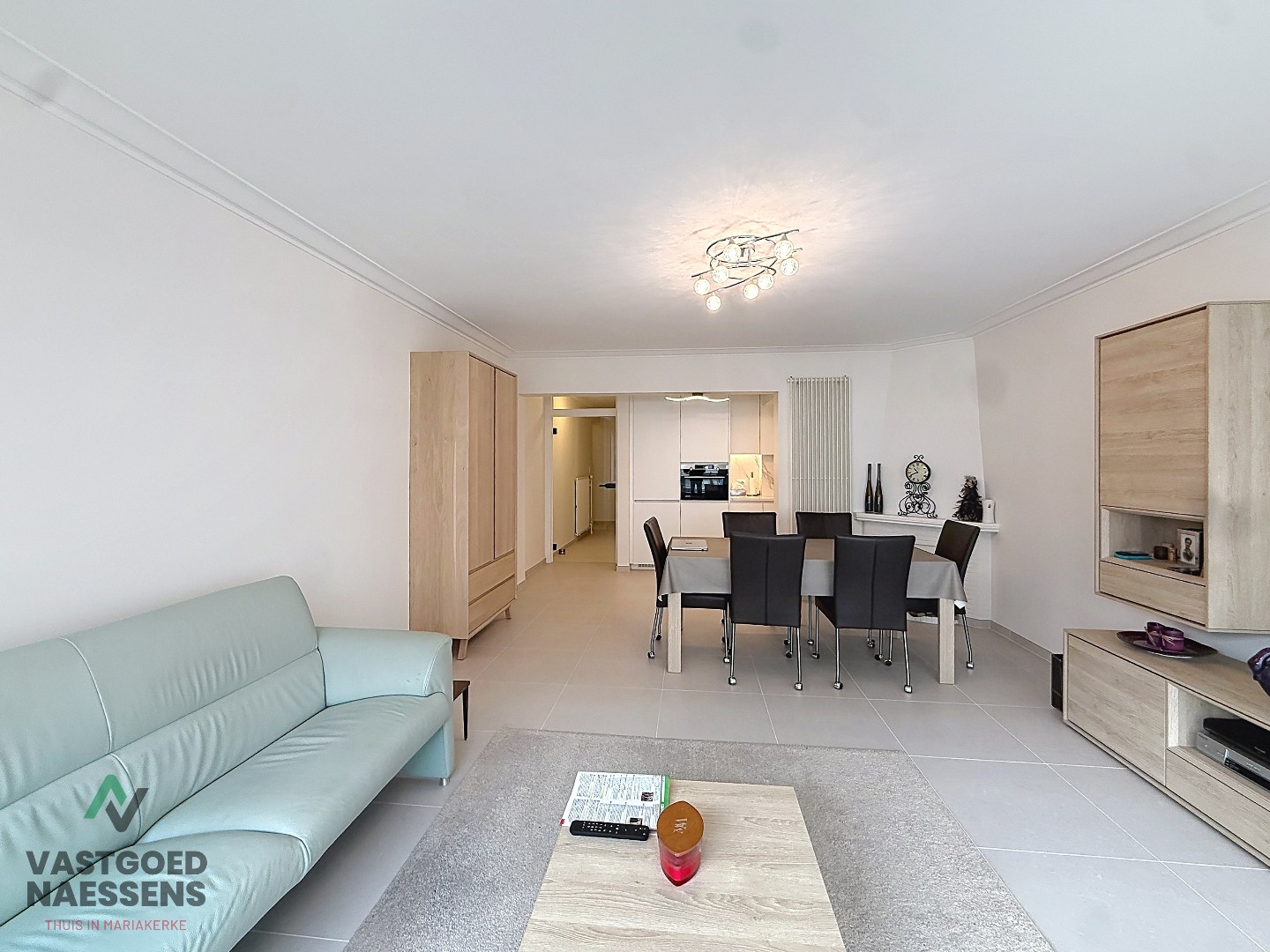 INSTAPKLAAR 2 SLPK APP MET ZIJDELINGS ZICHT OP ZEE 