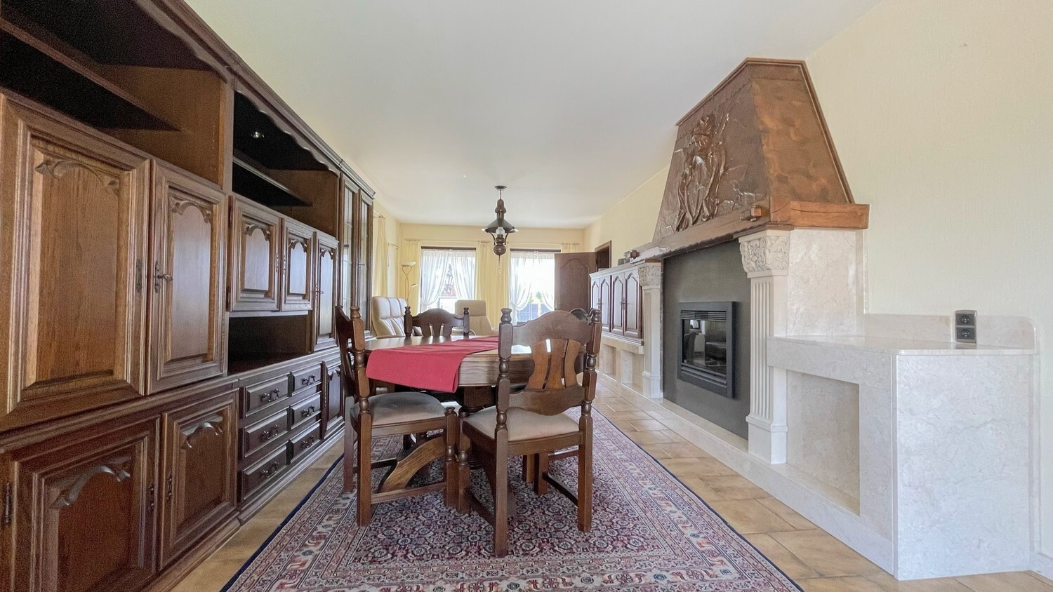 Royale, rustig gelegen bungalow op 2505 m² vlakbij Maastricht 