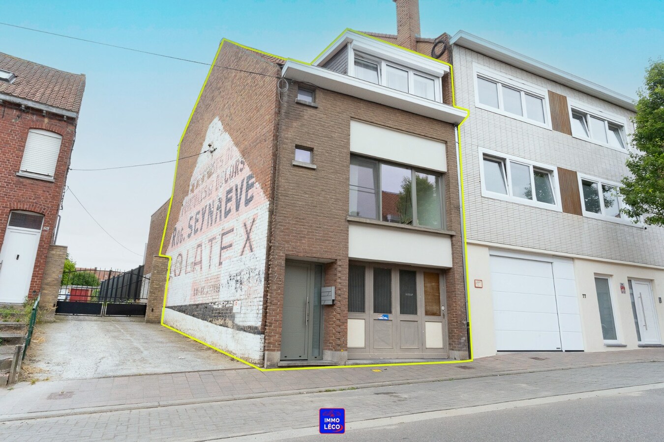 Maison entièrement rénovée avec jardin, garage 3 voitures, COUP DE COEUR ! 