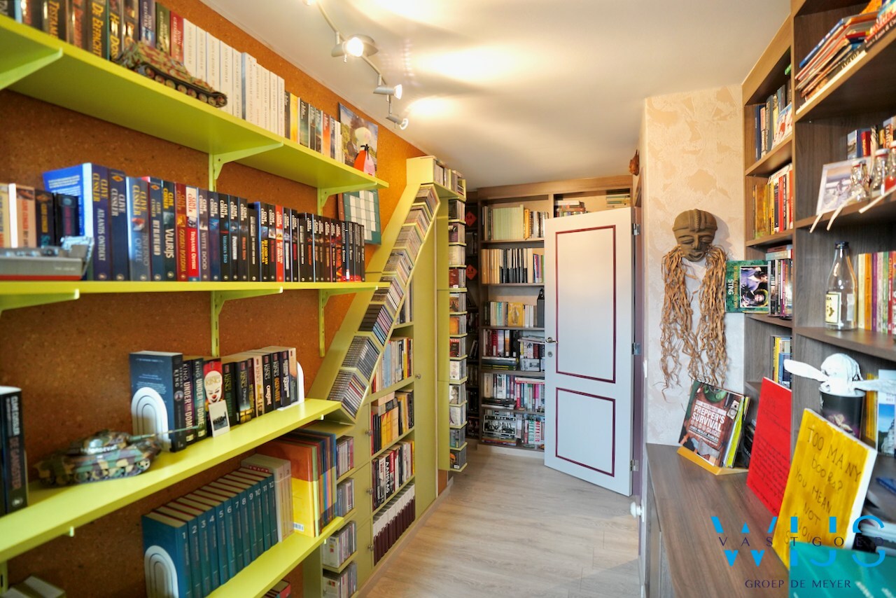 Instapklare halfopen bebouwing op rustige ligging in Doornzele/Evergem 