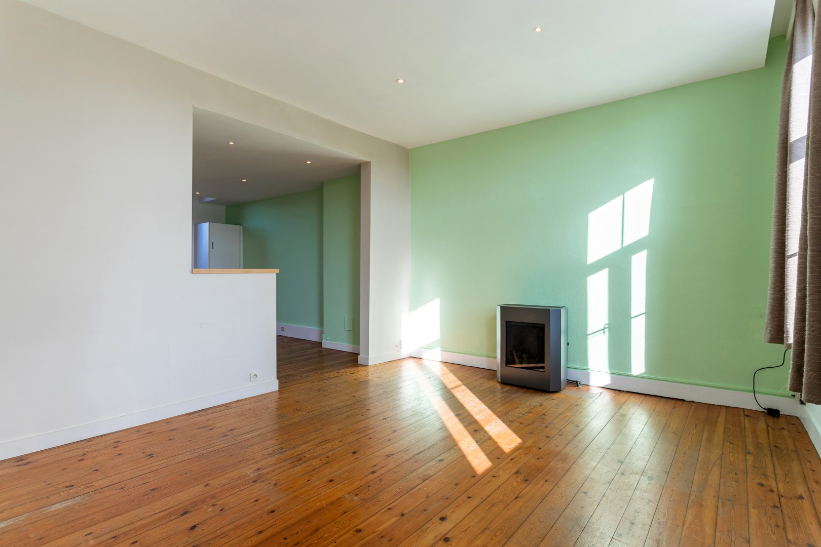 Duplexappartement in het hart Halle te koop met 2 slpks 