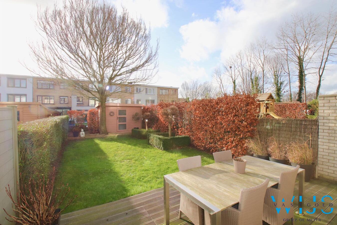 Instapklare Bel-étage in het centrum van Ertvelde! 