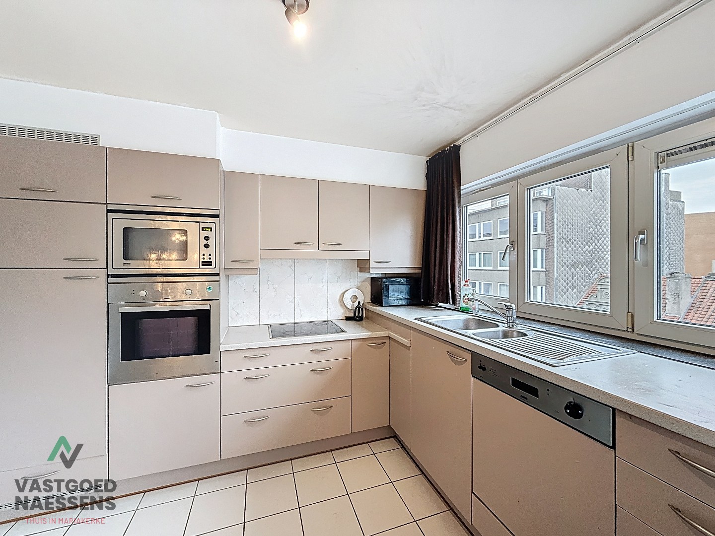 RUIM 2 SLPK APP MET TERRAS IN CENTRUM OOSTENDE 