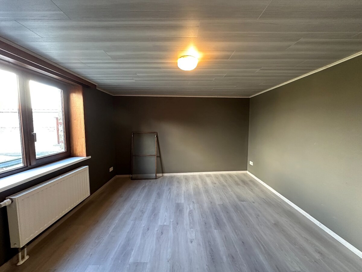 Verrassend ruime woning in het Centrum van vladslo 