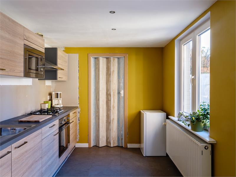 Instapklare, ruime half-open bebouwing in groene residentiële wijk te Evergem 