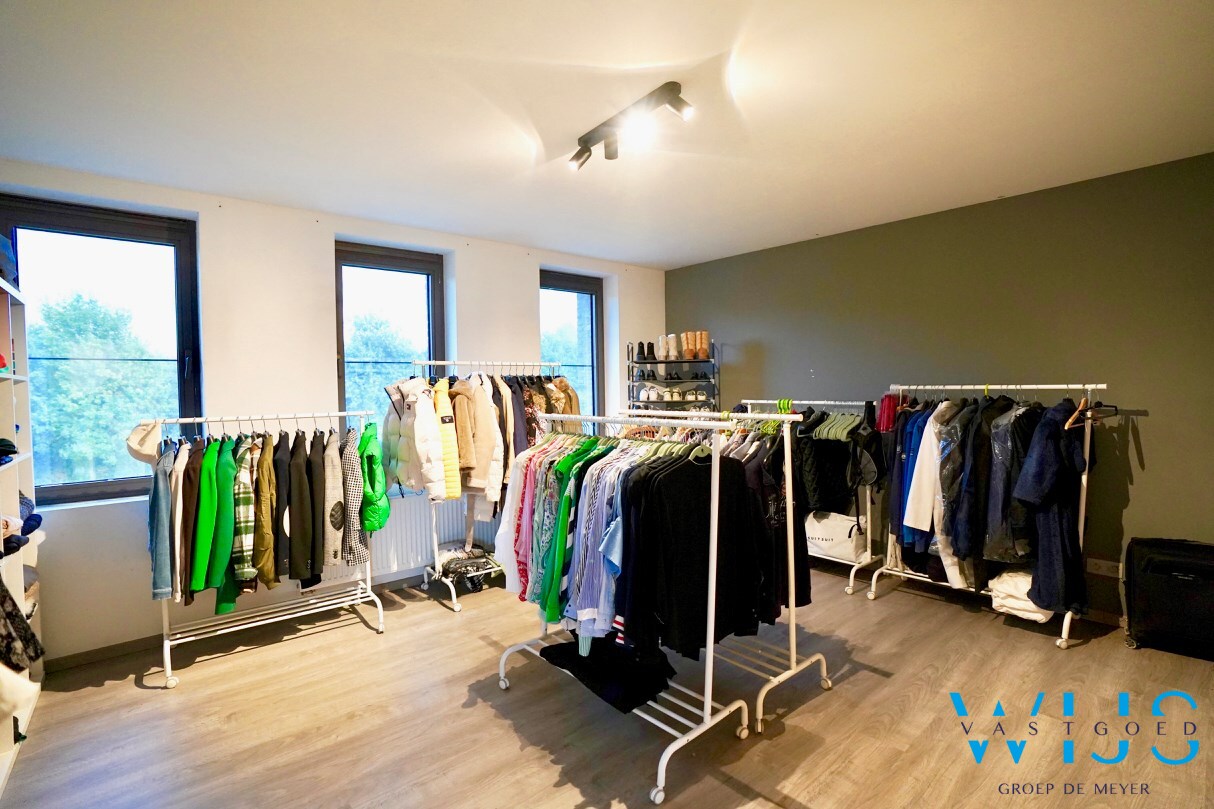 Prachtige en enorm ruime nieuwbouwwoning te Zelzate ! 