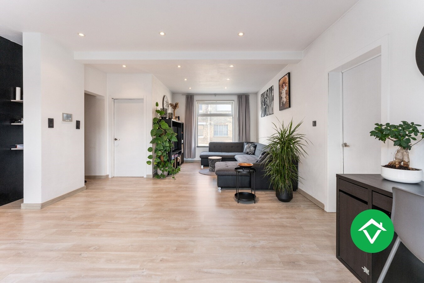 Instapklare, energiezuinige woning met privatieve tuin en garage te Pervijze 