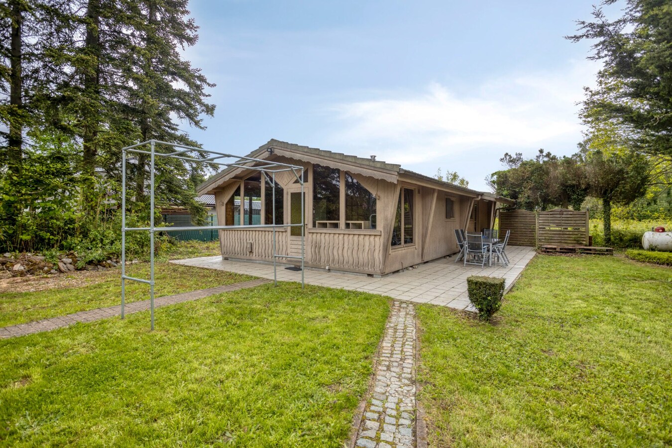 Chalet met tuin en garage in Holsbeek 