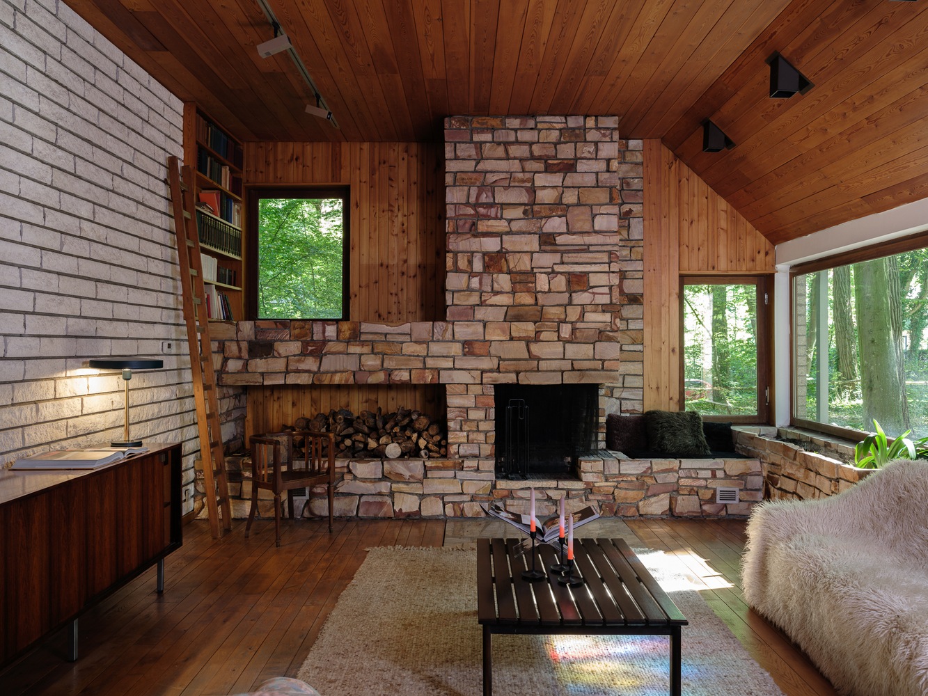 Jaren ‘70 villa in het bos 