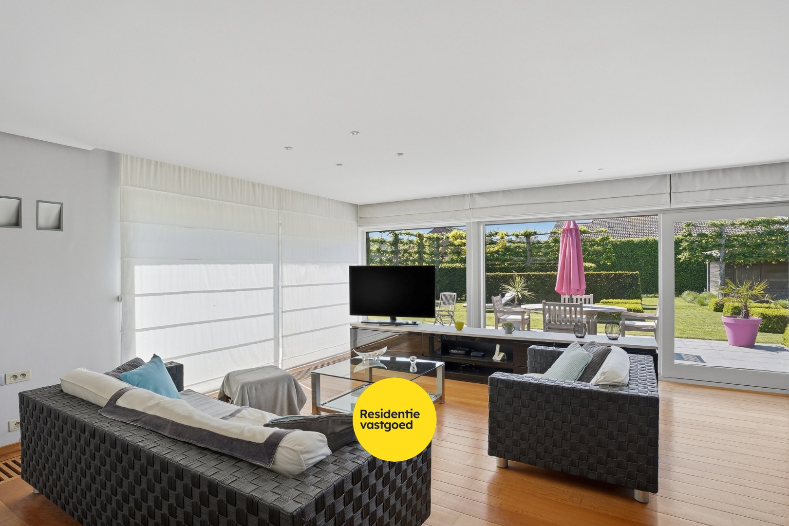 Alleenstaande woning met zonnige tuin op 980 m² 