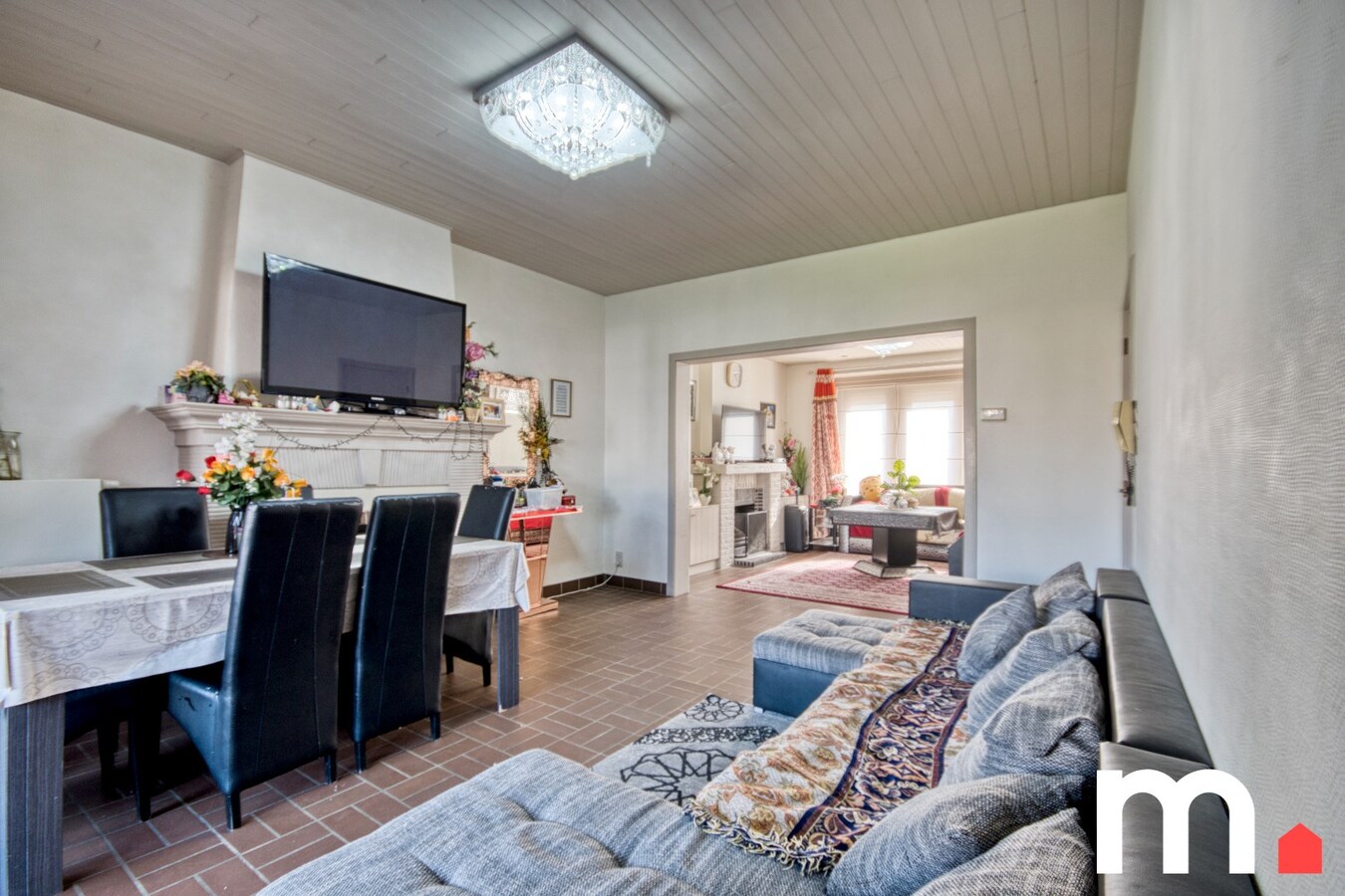 Unieke woning te Kortrijk met zonnige aangelegde tuin, Garage en 4 ruime slaapkamers! 