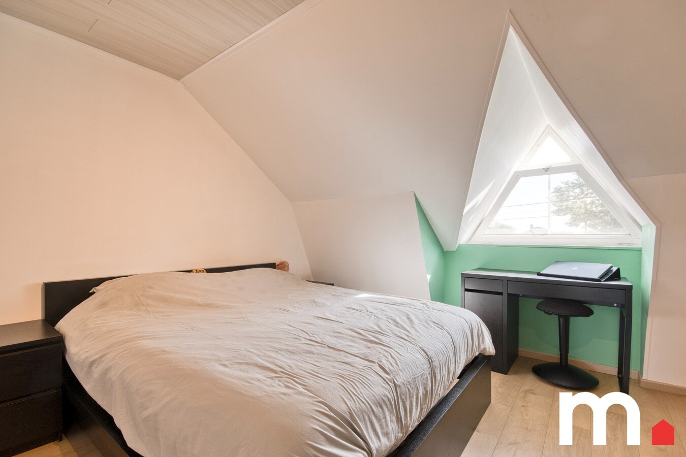 Unieke villa omringd tussen de velden en prachtige verzichten ! 