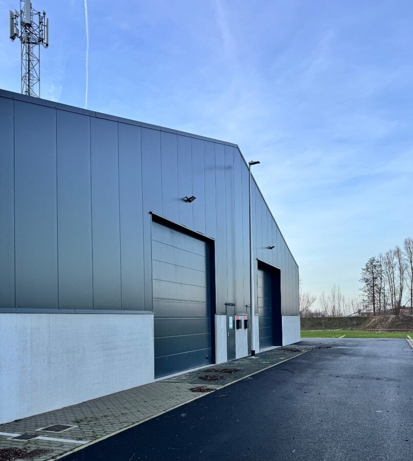 Nieuwe KMO-unit te huur in Kortemark 