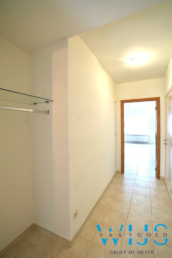 Gelijkvloers appartement met ruim terras in het centrum Ertvelde ! 