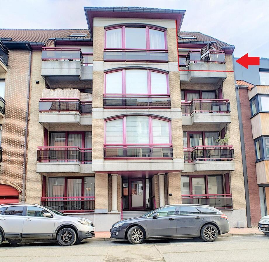 Duplex appartement met drie slaapkamers en garage op een rustige, doch centrale ligging - Heist 