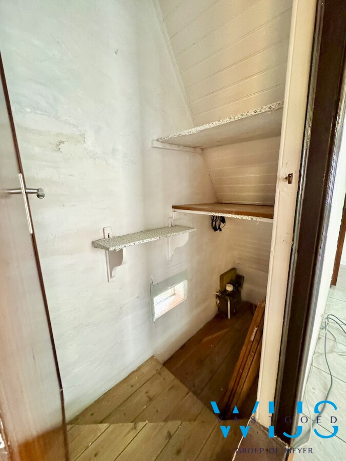 Te renoveren woning in centrum Ertvelde 