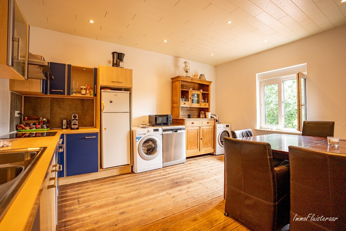 Propriété équestre avec maison à rénover à ca. 90a à Wonck (Bassenge). 