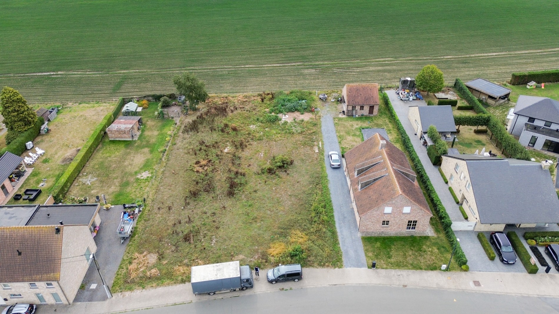 Mooi gelegen perceel bouwgrond voor open bebouwing, 804 m², Bovekerke. 