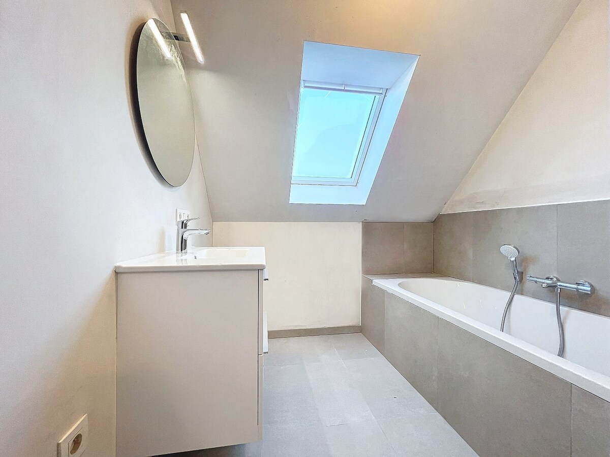 Tiptop afgewerkte nieuwbouw BEN-woning te Grotenberge, 6% BTW mogelijk 