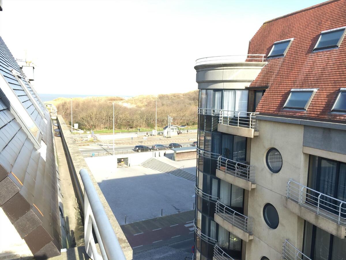 VERKOCHT BINNEN DE MAAND !!! DUPLEX OP TOPLIGGING MT ZIJDELINGS ZEEZICHT 