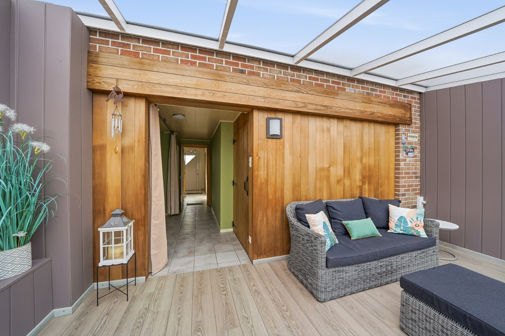 Instapklare bel-étagewoning met dubbele garage te Stene 