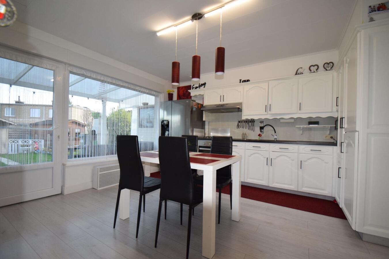 Comfortabele en instapklare 4-slpk-woning met zonnige tuin en garage 