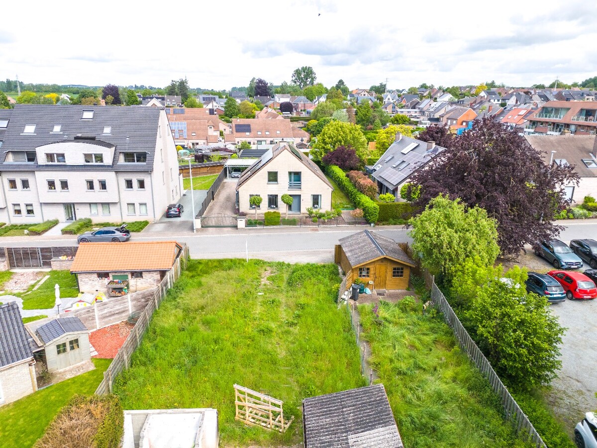 Bouwgrond voor OB uniek gelegen aan achterzijde Egmontkasteel 