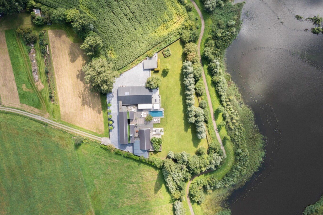 Exclusief eigendom op ca. 64a te Koningshooikt 