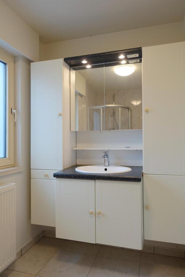 Zeer ruime villa gelegen te Bekegem 