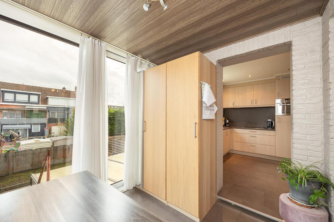 Ruime HOB met garage op een rustige locatie te Schelle! 