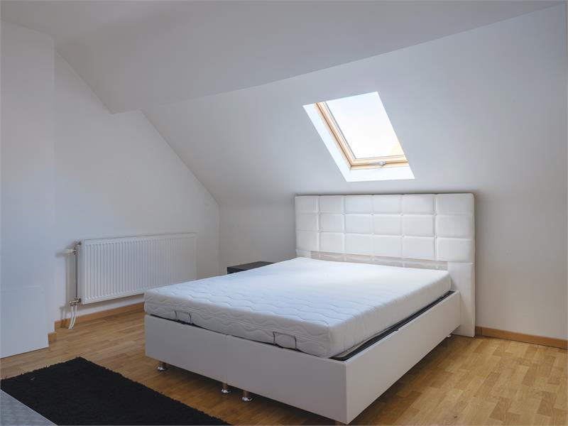 Rijhuis in groene omgeving Sint-Amandsberg 