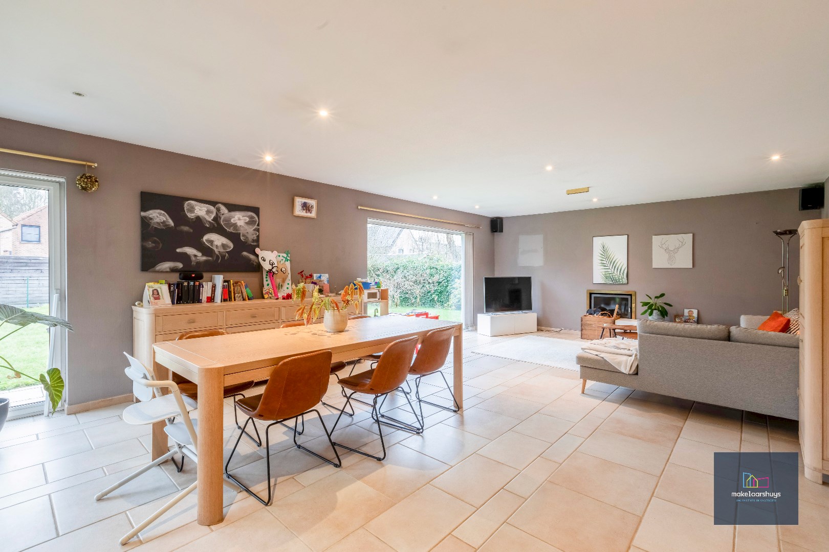 Gunstig gelegen ruime bungalow in Mariakerke met tuin 