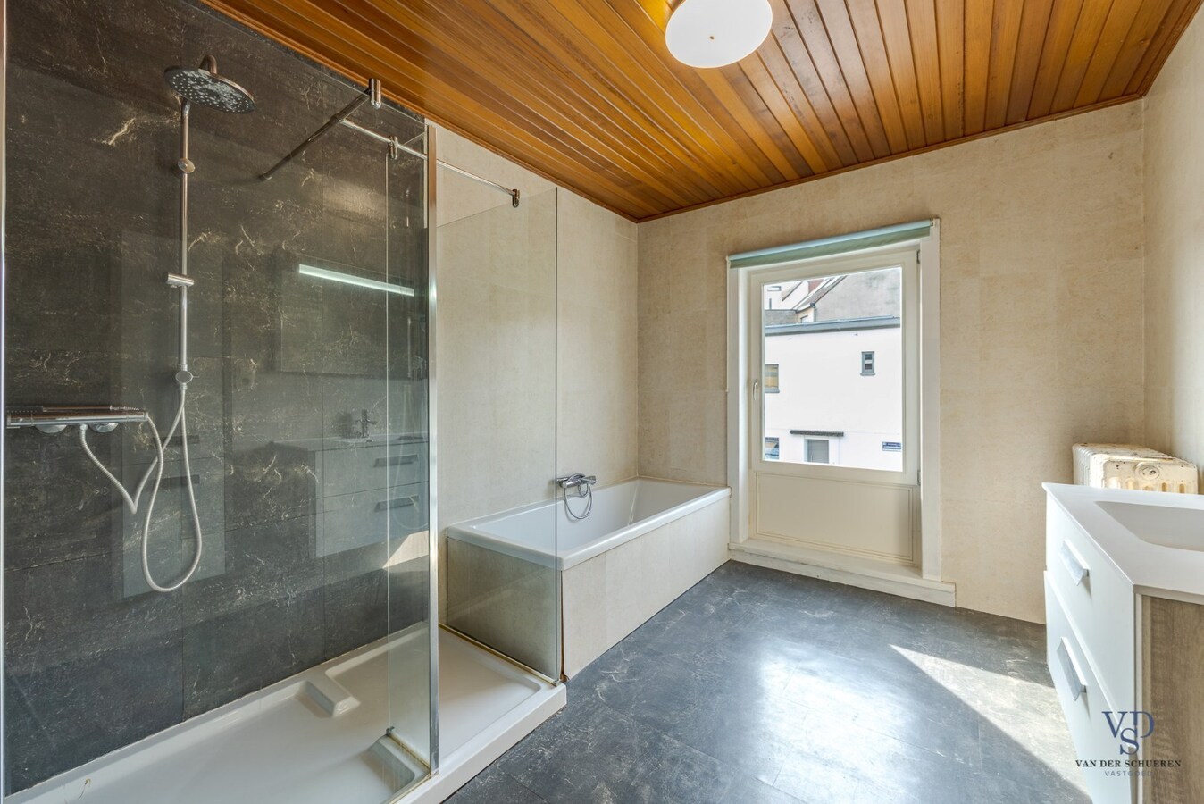 Ruim wonen en werken. 