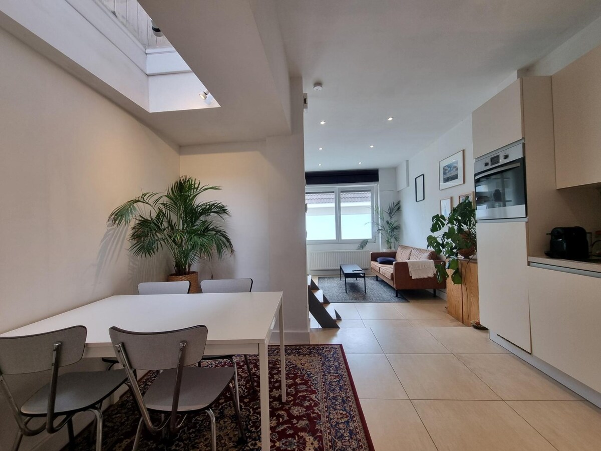 Gerenoveerde woning met terras 