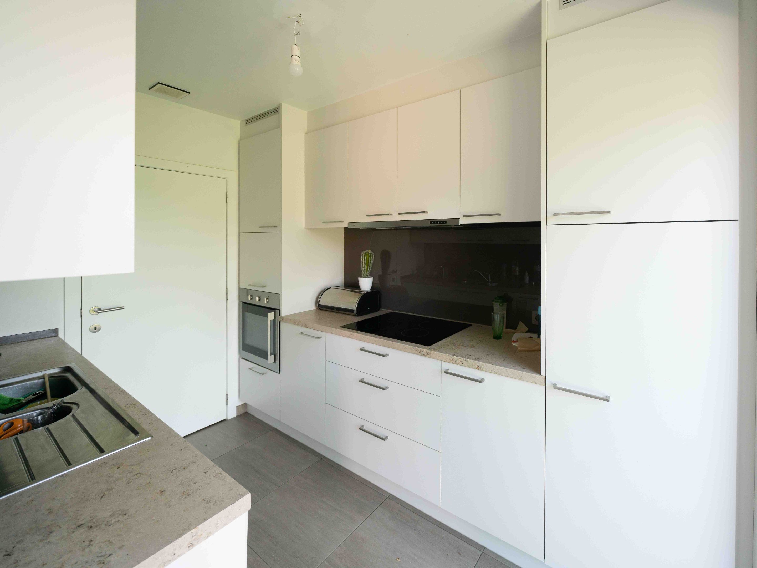 Zéér ruime en recente woning met 3 kamers en 2 badkamers 