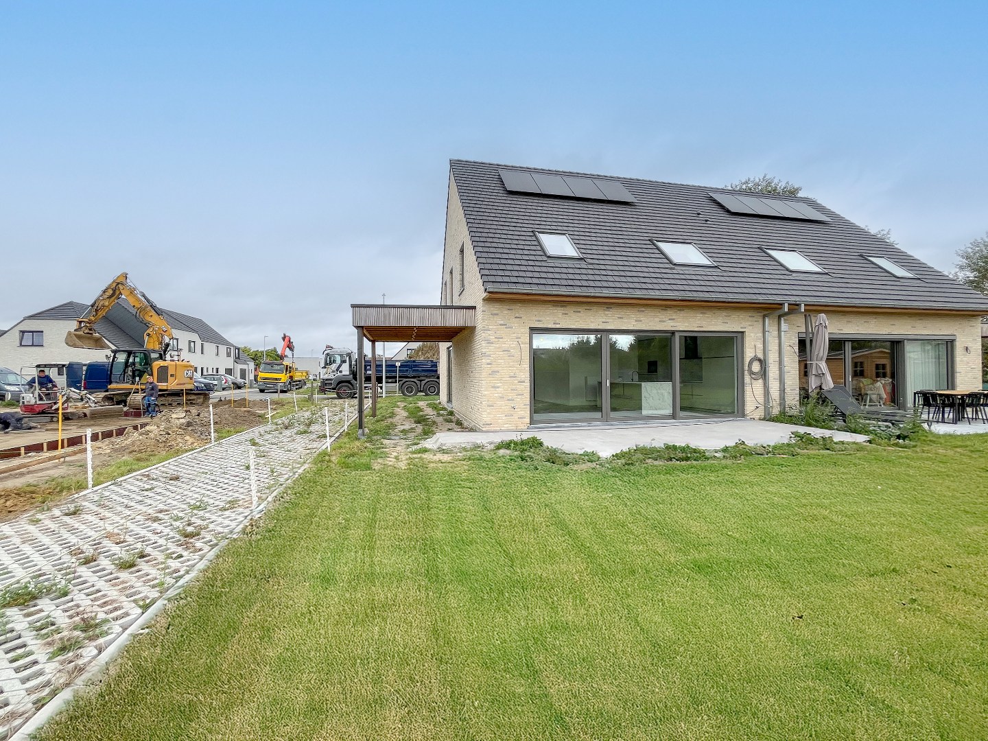 KIJKDAG ZATERDAG 7/2/2026 10u tot 12u - Prachtige halfopen nieuwbouwwoning met 3 slaapkamers in Houthulst 