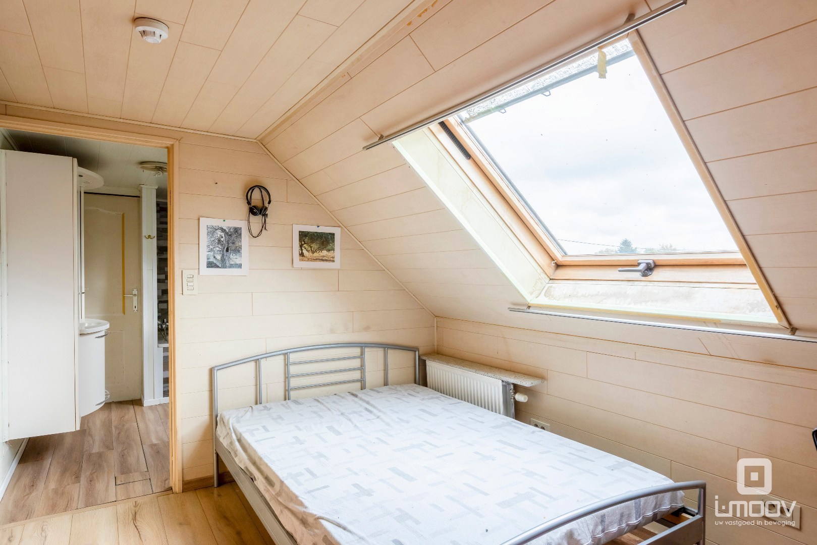 Te koop- Gebruiksklaar restaurant met terras en appartement in hartje Hijfte (Lochristi) 