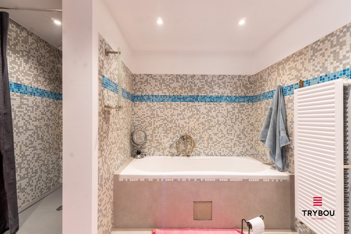 Instapklare woning met 2 slaapkamers, garage en tuin 