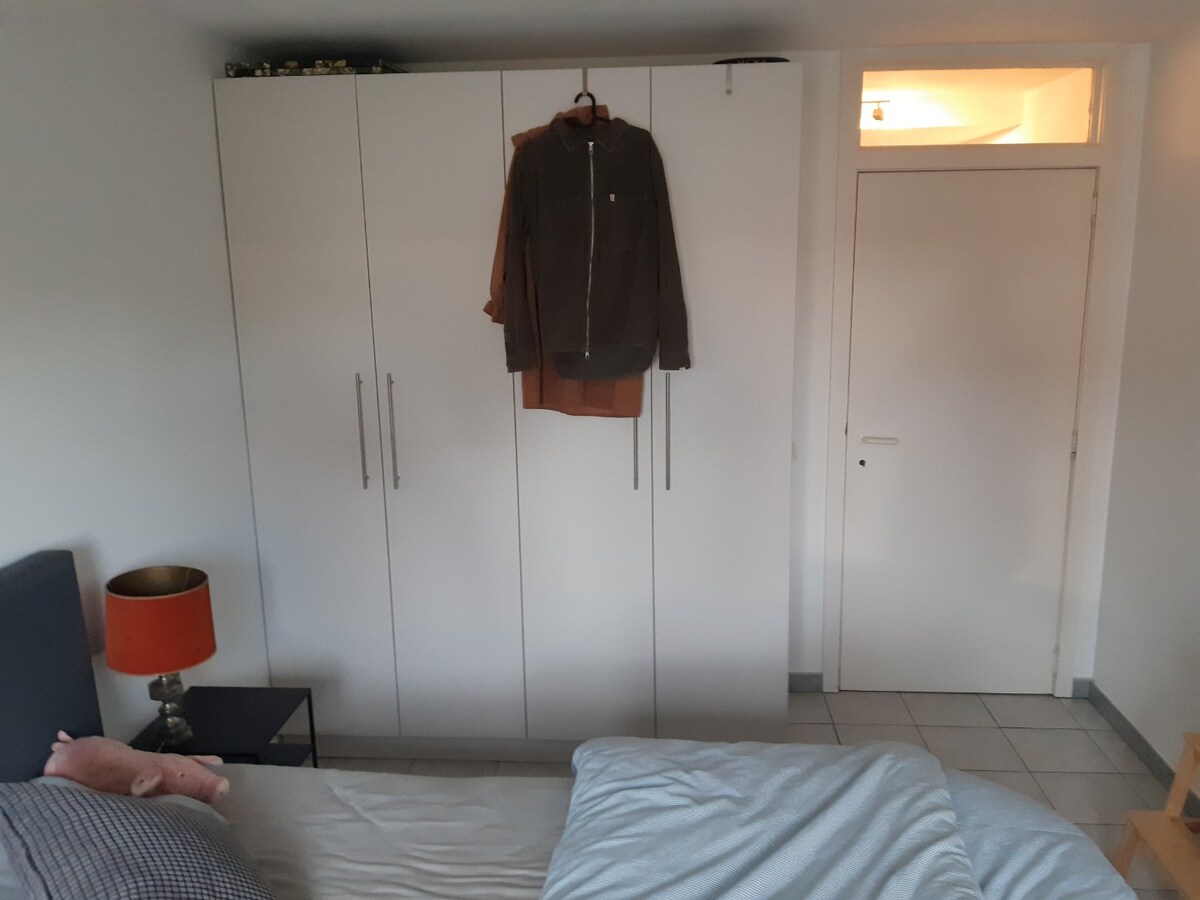 Aangenaam 1-slp-appartement met ruim terras. 