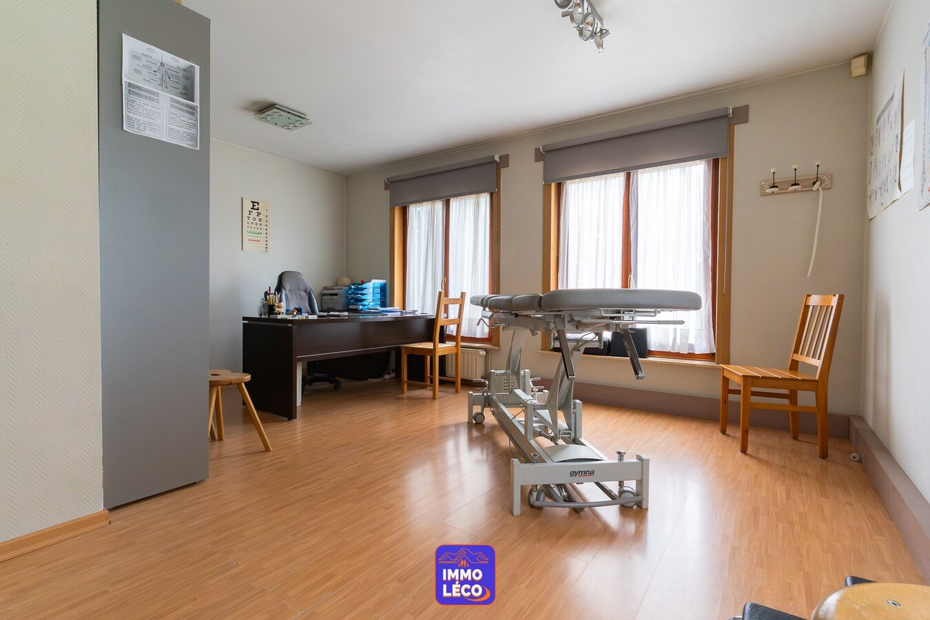 Villa érigée sur 1407m² avec profession libérale, TOP SECTEUR "LA CABOCHERIE" ! 