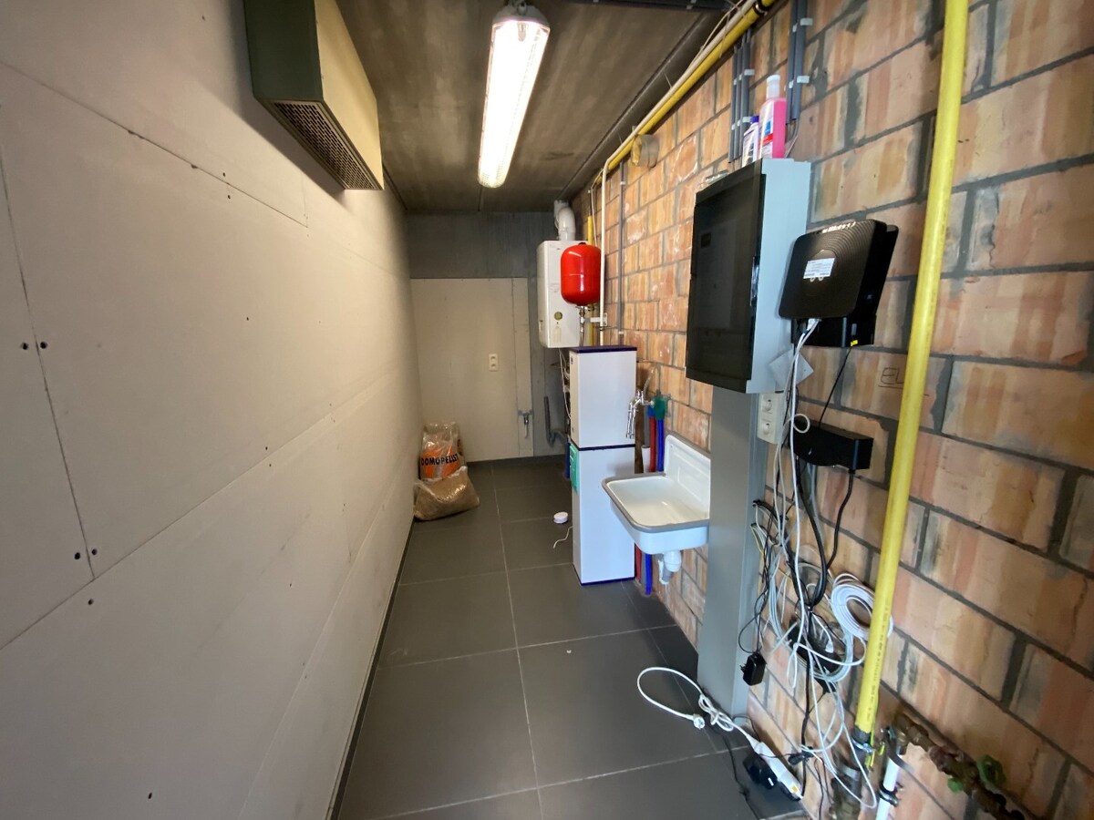Rustig gelegen, ruim duplex-appartement op een boogscheut van het station. 