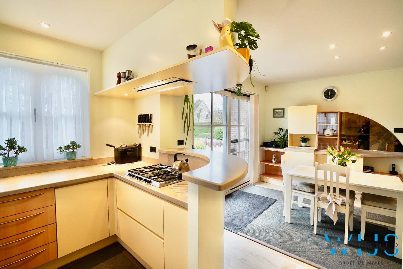 Instapklare open bebouwing met prachtige tuin op 1.220 m² in rustige woonwijk 