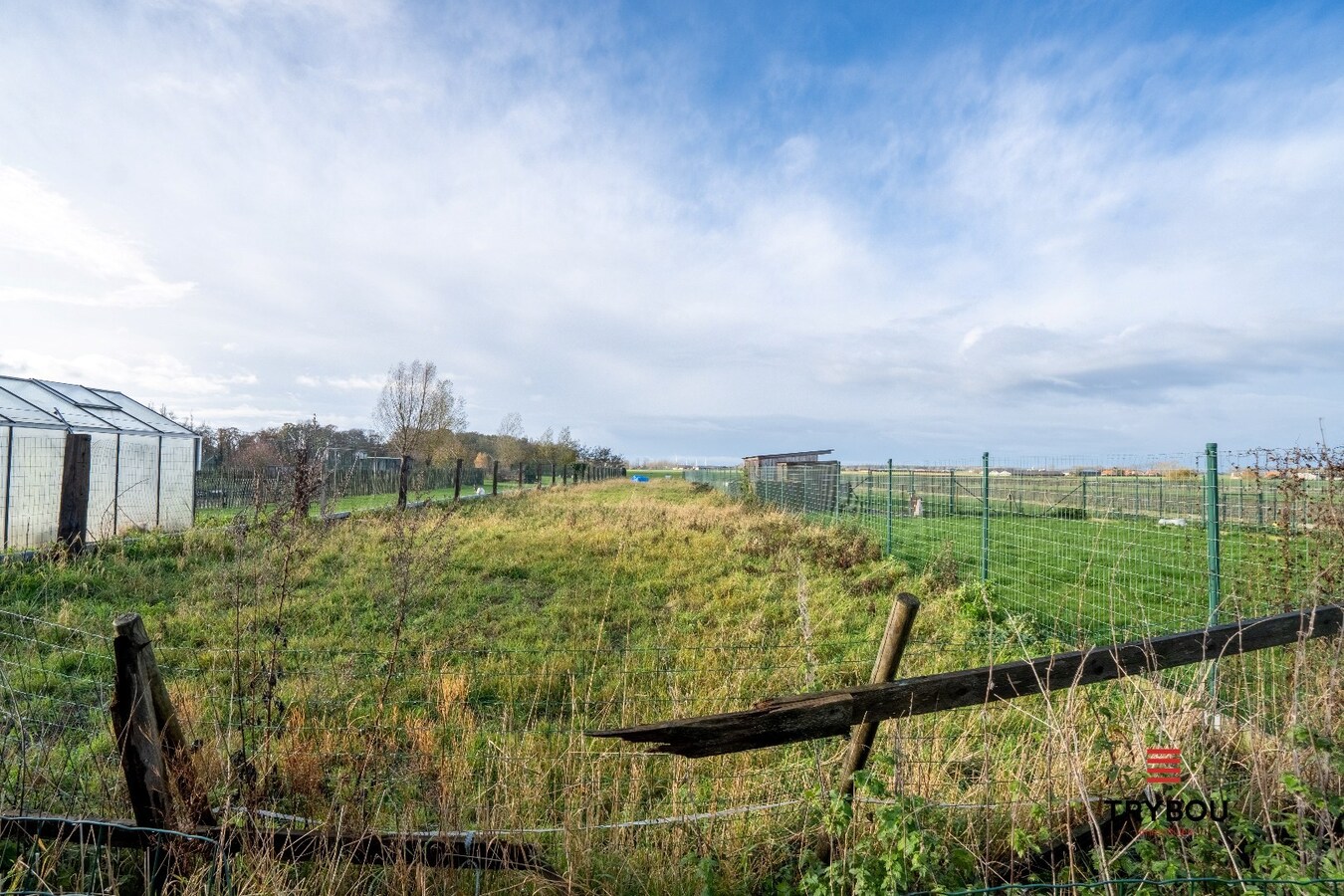 Te renoveren halfopen woning op ruim perceel van 1422m² in Brielen 