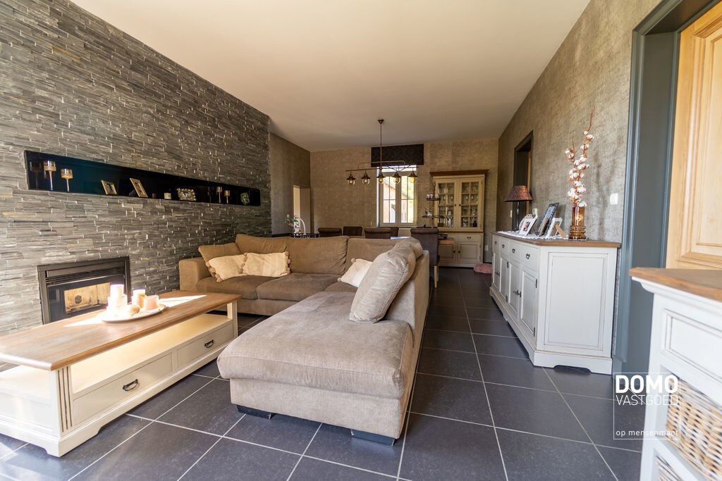 Ruime gerenoveerde woning met voldoende ruimte en tal van mogelijkheden 